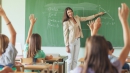 Пенсия для педагогов: кто имеет право на льготы и денежную помощь