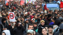 Франція: Макрон підписав закон про пенсійну реформу, попри протести