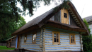 "Шевченківську" хату в Ладомирії на Рівненщині утеплили за давньою технологією