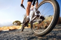 Крути педалі: учені назвали вид спорту, який уповільнює старіння