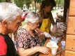 Безкоштовні обіди для пенсіонерів: у центрі Одеси відкриють пункт видачі їжі