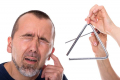 Постійний «шум» у вухах назвали ранньою ознакою захворювання мозку