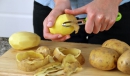 Картофельная кожура – лучшее удобрение для растений