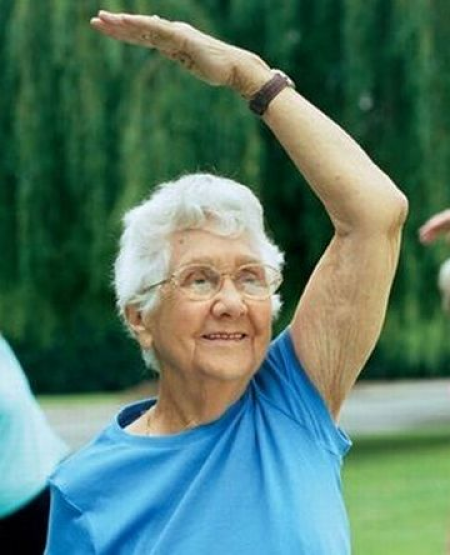 Які фізичні вправи корисні у похилому віці