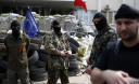 Ukraine crisis: Troops 'recaptures Mariupol city hall'
