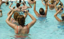 Wassergymnastik für Senioren – 4 Übungen zum Nachmachen