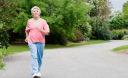 Какие физические упражнения полезны для пожилых людей?