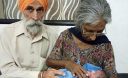 В Індії жінка народила первістка у 70 років