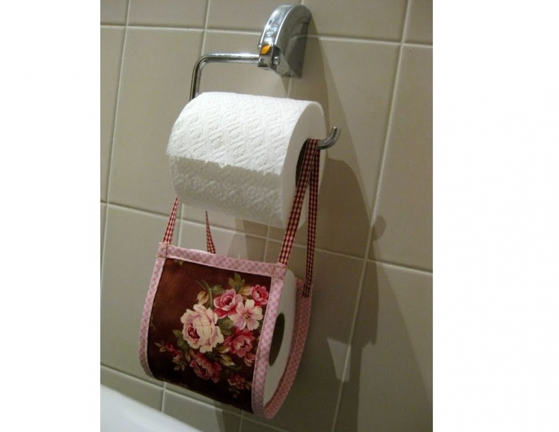 Чудові прикраси для ... туалетного паперу...
