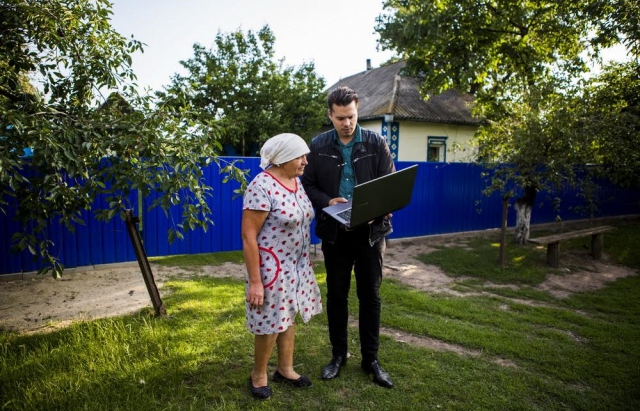 Угорець провів 2 роки в українських селах, збираючи народні пісні