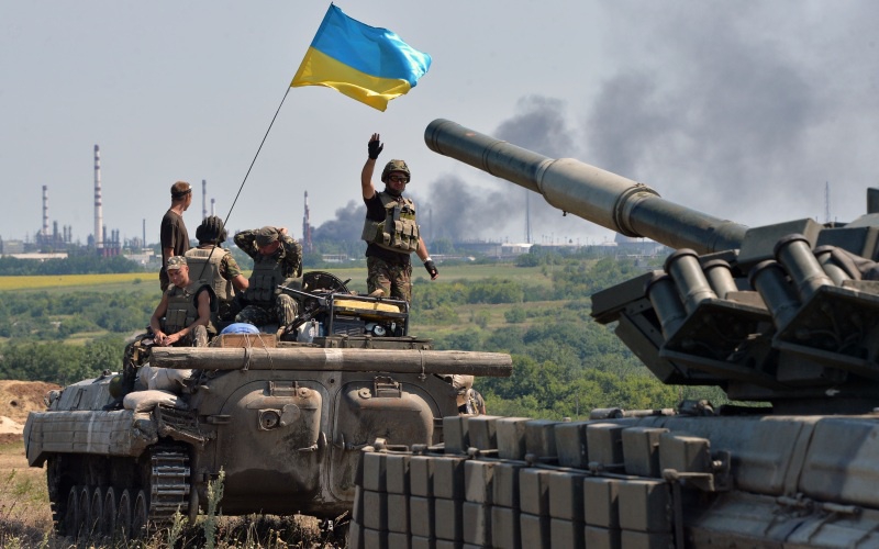 Пенсіонерка з Кропивницького відправляє на передову вартісне спецобладнання (ВІДЕО)