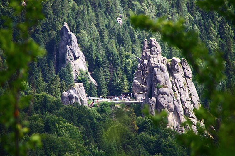 Урицькі скелі. Тустань