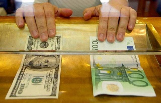 Нацбанк відмінив пенсійний збір Нацбанк відмінив пенсійний збір