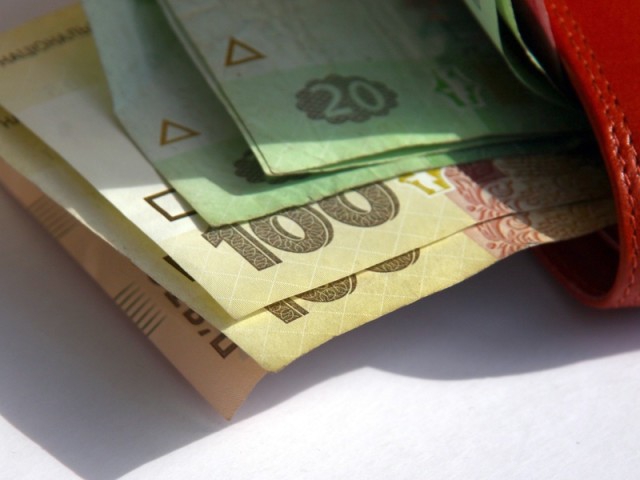 Пенсии и зарплаты могут взлететь вдвое Пенсии и зарплаты могут взлететь вдвое