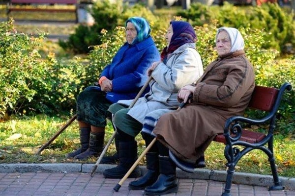 "Меркель грошей не дасть": міністр заявив, що доведеться підняти пенсійний вік українців