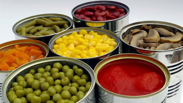 Ученые объяснили, чем опасны консервированные продукты Ученые объяснили, чем опасны консервированные продукты