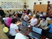 В Геническе пенсионеров учат работать на компьютере