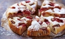 Torta alle fragole. Італійський пиріг з полуницею