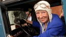 79-летняя жительница Германии совершила кругосветное путешествие на 86-летнем автомобиле