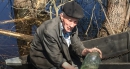 Тиша і солов’ї співають. Як живе в Чорнобилі 86-річний дідусь-самосел