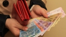 Чому українці заробляють більше грошей, але не багатіють