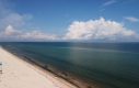 Золотий пісок і хвилі: найцікавіші курорти Чорного і Азовського морів для відпочинку влітку