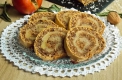 Рулет "Шарлотка" (з горіхами, родзинками та кокосовою стружкою) Рулет "Шарлотка" (з горіхами, родзинками та кокосовою стружкою)