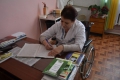 Лікарка на візку лікує безпліддя і приводить у світ немовлят