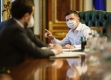 Скасувати карантин чи місцеві вибори: Що робитиме влада у випадку осінньої хвилі коронавірусу Скасувати карантин чи місцеві вибори: Що робитиме влада у випадку осінньої хвилі коронавірусу