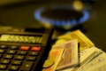 Долги украинцев за ЖКХ достигли $1 млрд Долги украинцев за ЖКХ достигли $1 млрд