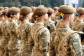 Українки до 60 років повинні стати на військовий облік