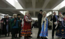 Метро, де київські пенсіонери танцюють і зустрічають любов
