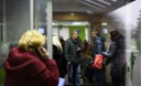 У Росії пенсіонери вже штурмують банки - перша реакція на масовий відгук ліцензій У Росії пенсіонери вже штурмують банки - перша реакція на масовий відгук ліцензій