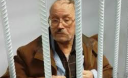 Як 72-річного діда з Ладижина зробили "бойовиком" і героєм війни Як 72-річного діда з Ладижина зробили "бойовиком" і героєм війни