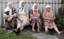 Опрос: в России меньше всех смеются пенсионеры Опрос: в России меньше всех смеются пенсионеры