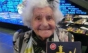 Послушать Верку Сердючку в Берлине пришла 105-летняя немка
