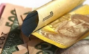 Позичив у друзів гроші на ноутбук – заплати державі податок?