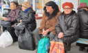 Пенсіонери теж платять. Пільги на проїзд урізали Пенсіонери теж платять. Пільги на проїзд урізали
