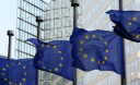 ЕС снимает санкции с Януковича и Азарова ЕС снимает санкции с Януковича и Азарова