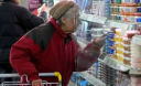 Эксперты рассказали, какими продуктами запасаются украинцы Эксперты рассказали, какими продуктами запасаются украинцы