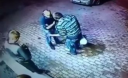 Пенсионер-боксер "уложил" двоих хулиганов: видео нокаутов Пенсионер-боксер "уложил" двоих хулиганов: видео нокаутов