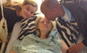 42-летняя мама ждала тройняшек. Но во время родов произошло нечто более удивительное!