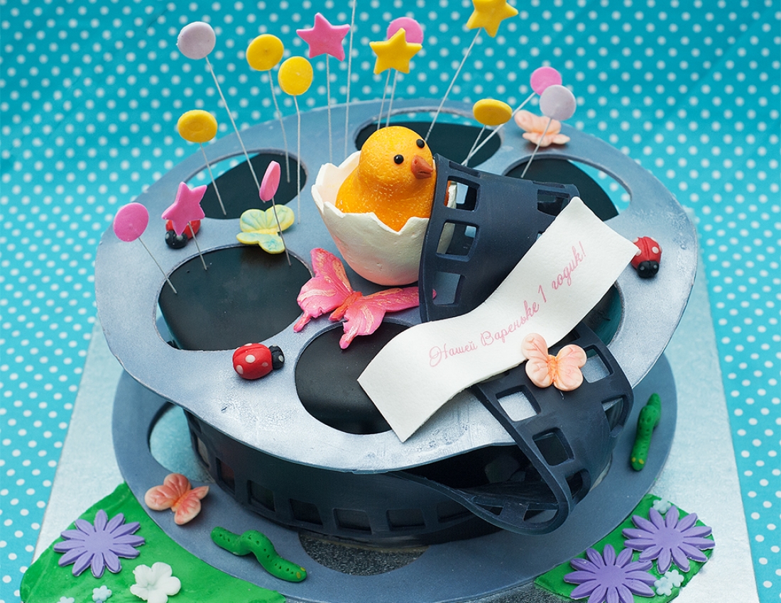 Незвичайні тортики...або куди може сягнути політ жіночої фантазії)