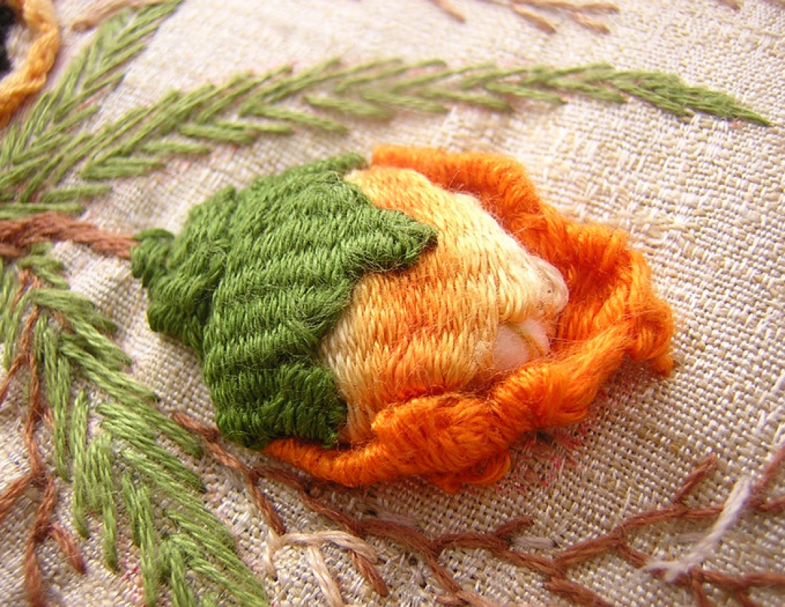 Вишивка на гребінці