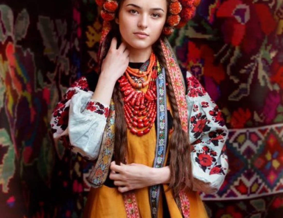 Бандерівки: Дружини, сестри і матері бійців АТО знялися у неймовірній фотосесії