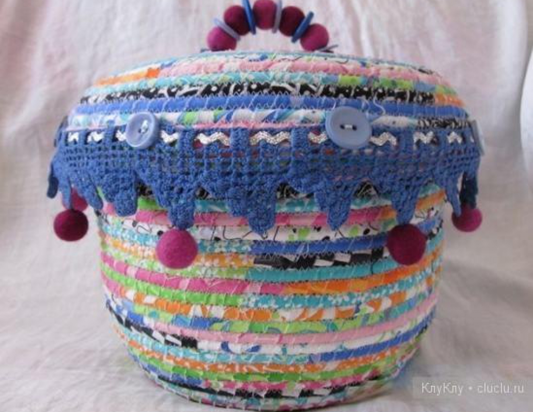 Дуже потрібні речі з непотрібних клаптиків тканини :-)