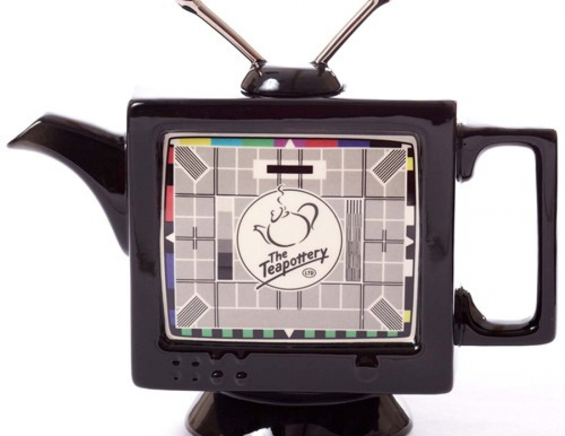 Продовження теми  посуду: диво-чайники) Почаюємо?..