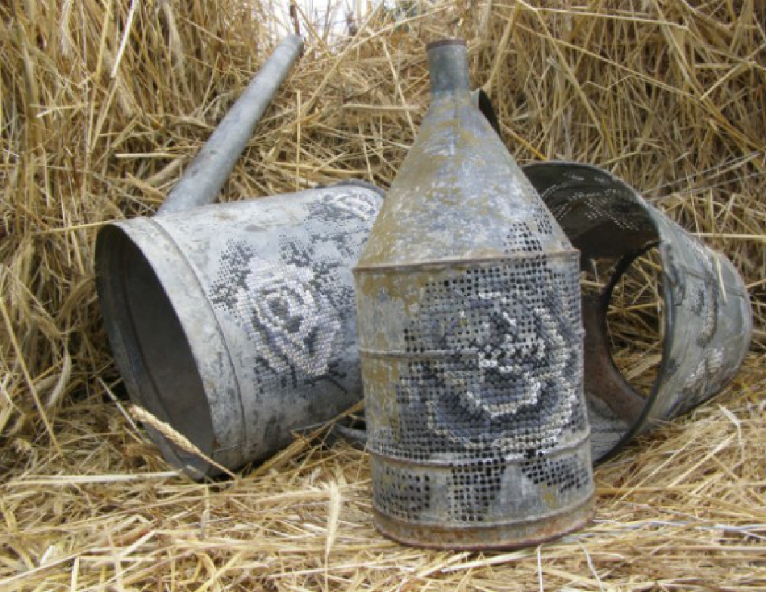 Вишивка хрестиком ... по металу :-)