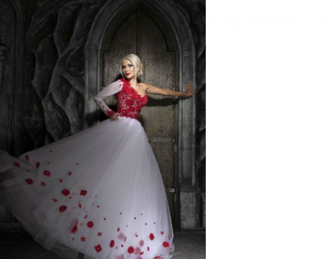 Як піде онука під вінець...