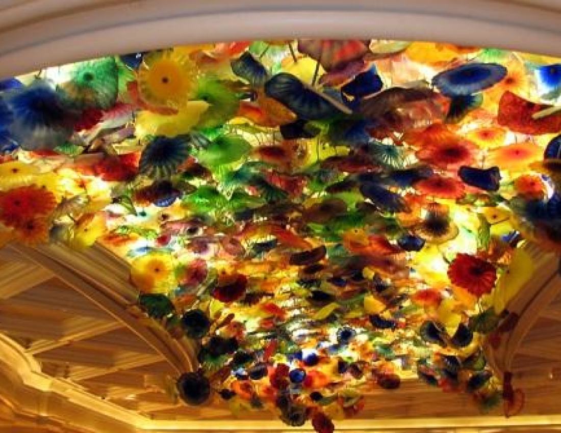 Квіткова скляна стеля в готелі Белладжіо (Лас-Вегас)